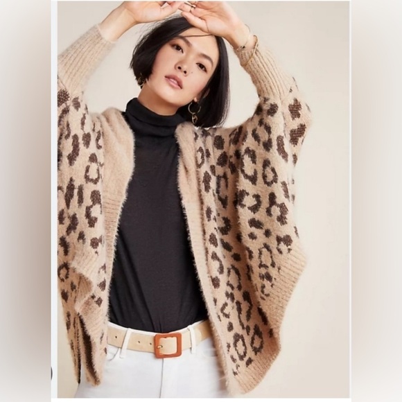 Anthropologie Leopard print cardigan sweater from. One size. Excellent Condition - Picture 2 of 11